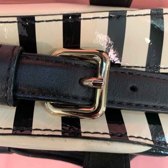Kate Spade Purse! - Picture 8 of 11